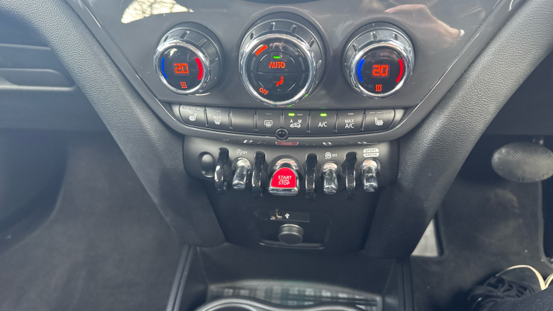 MINI Countryman 1.5 Cooper Classic 5dr Auto Petrol Hatchback